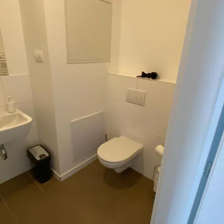 アパート 1 With Terrace, Slnecnice