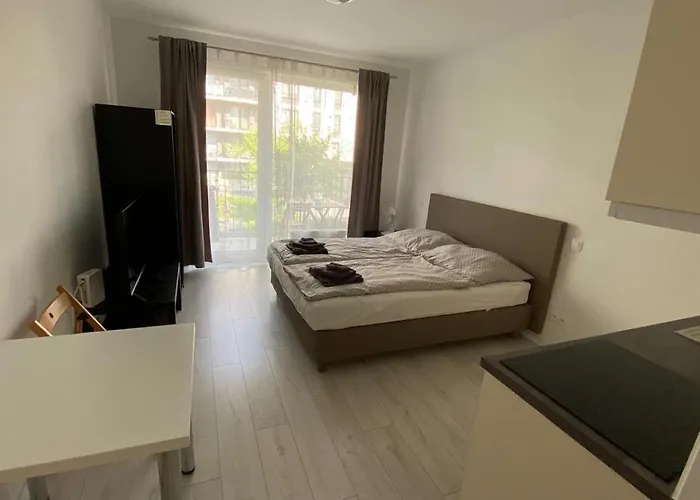 1 With Terrace, Slnecnice Apartment Bratislava
